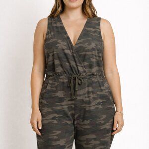 Mustard Seed Camo Jumpsuit Size Medium